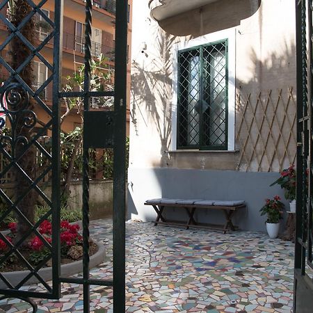 Villino Teresa Bed and Breakfast Salerno Exteriör bild