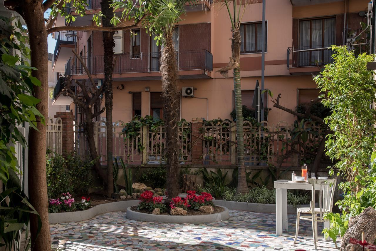 Villino Teresa Bed and Breakfast Salerno Exteriör bild