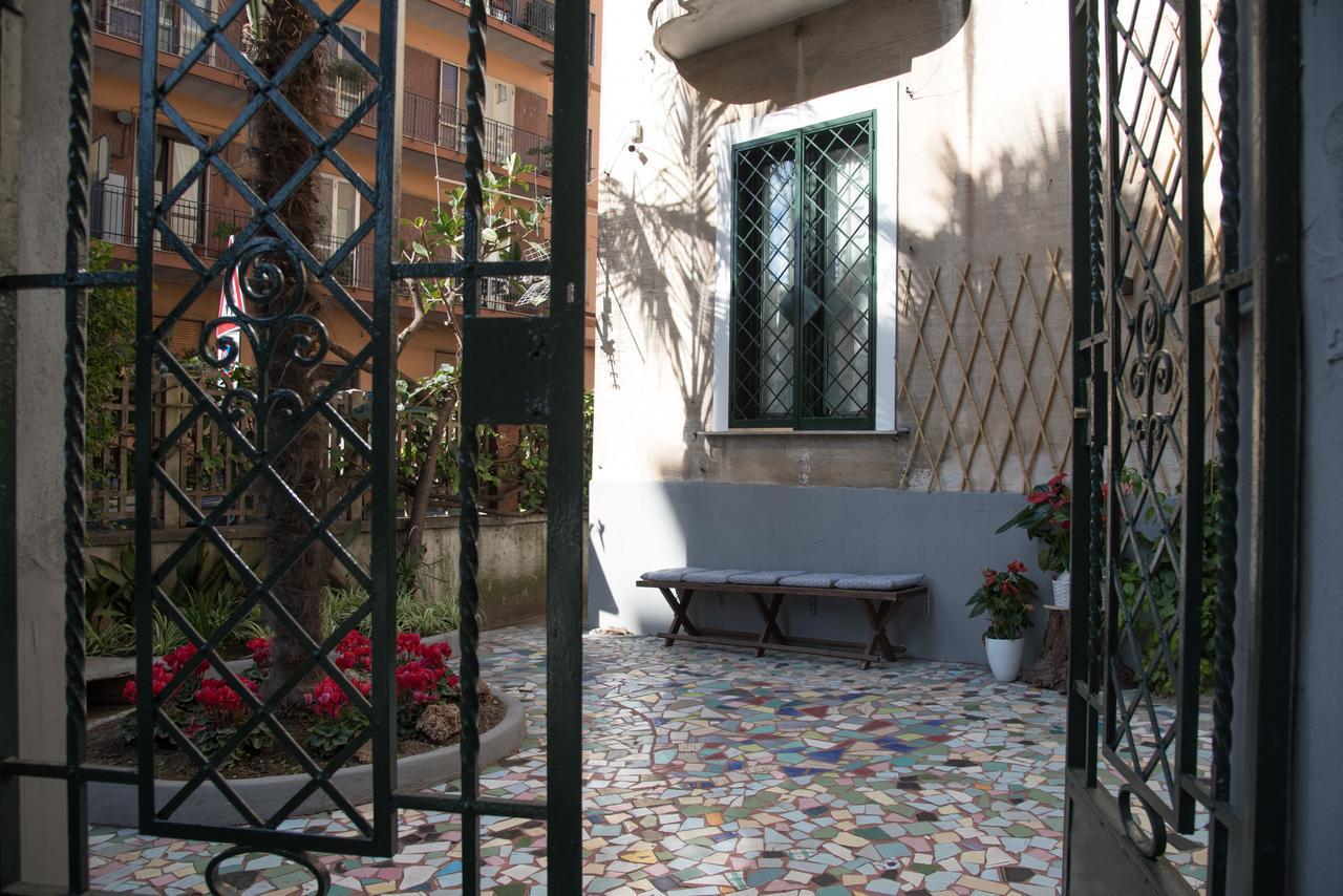 Villino Teresa Bed and Breakfast Salerno Exteriör bild